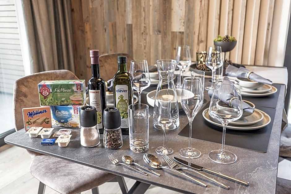 Perfect Lodgings Panorama