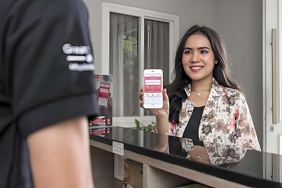 RedDoorz Plus @ Grand Tara Homestay Palembang