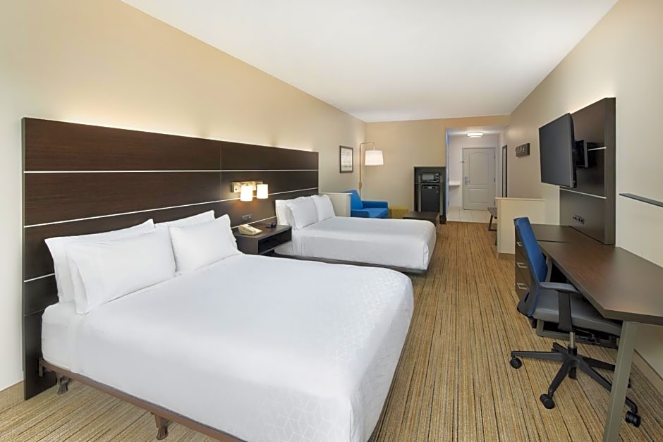 Holiday Inn Express Hotel & Suites Valdosta Southeast