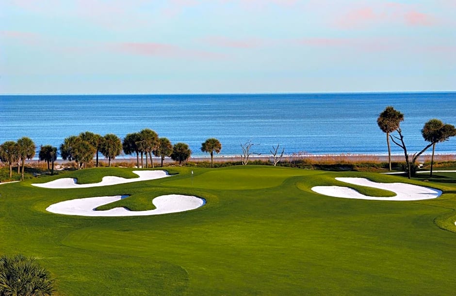 Holiday Inn Express Hilton Head Island, an IHG Hotel