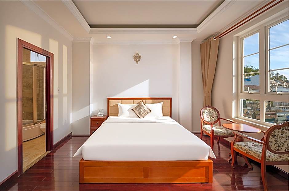 Diamond Hotel