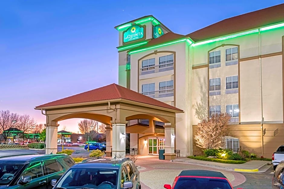 La Quinta Inn & Suites by Wyndham Oklahoma City - Moore