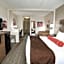 Best Western Plus Sandusky Hotel & Suites