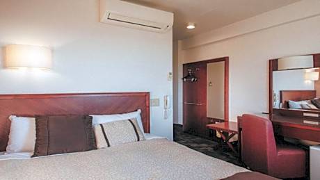 Single Room - Smoking