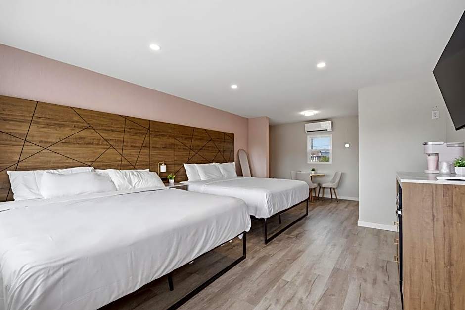 Pink Champagne Boutique Motel