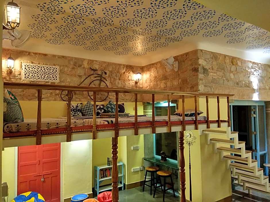 Jaipur Jantar Hostel