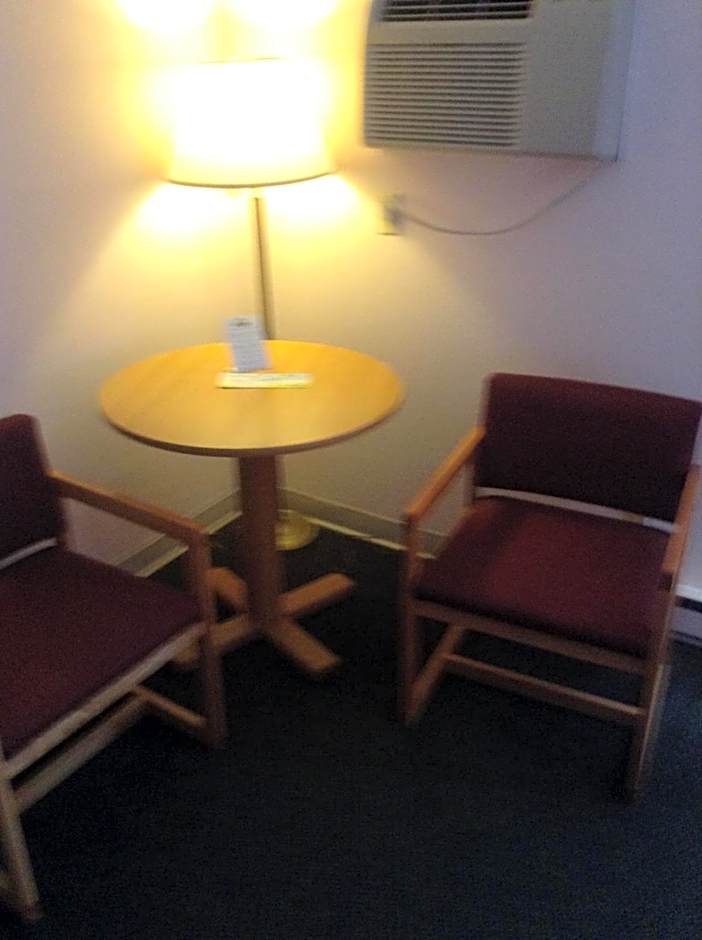 Days Inn by Wyndham Mason City