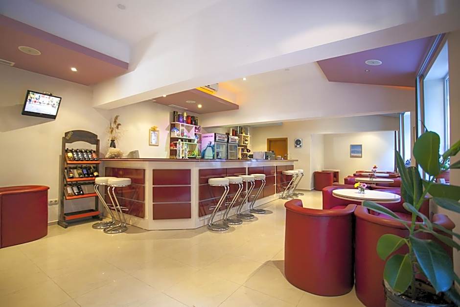 Melsa COOP Hotel