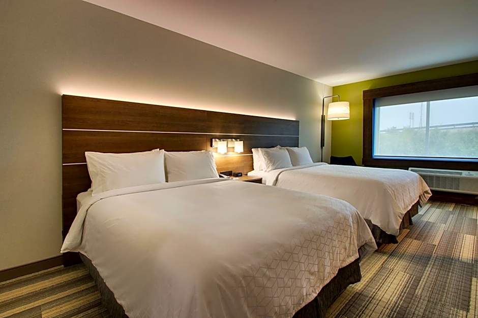 Photo 1 of 5 of 2 Beds, Hearing Accessible