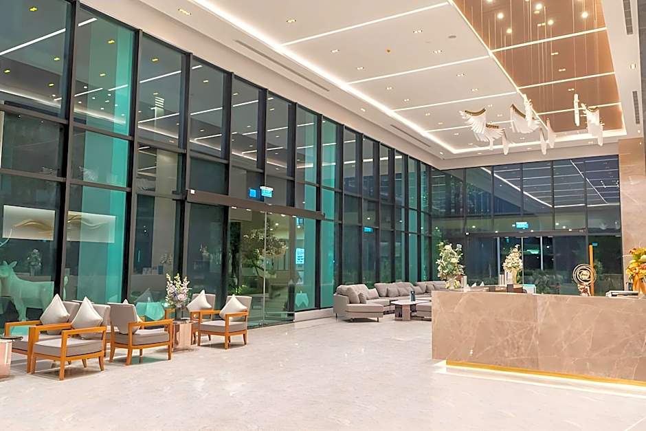 Crystal Srivaree Suvarnabhumi Hotel