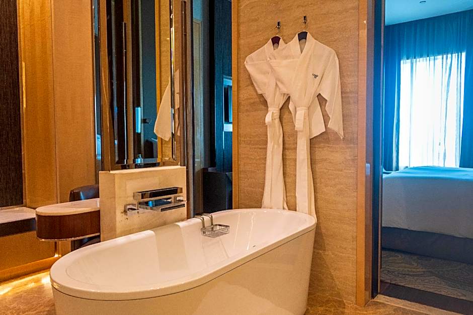 Conrad By Hilton Pune