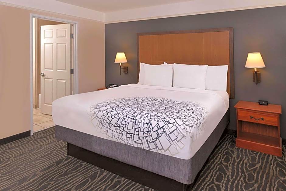 La Quinta Inn & Suites by Wyndham Ruidoso Downs
