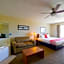 Siletz Bay Beachfront Hotel by OYO Lincoln City