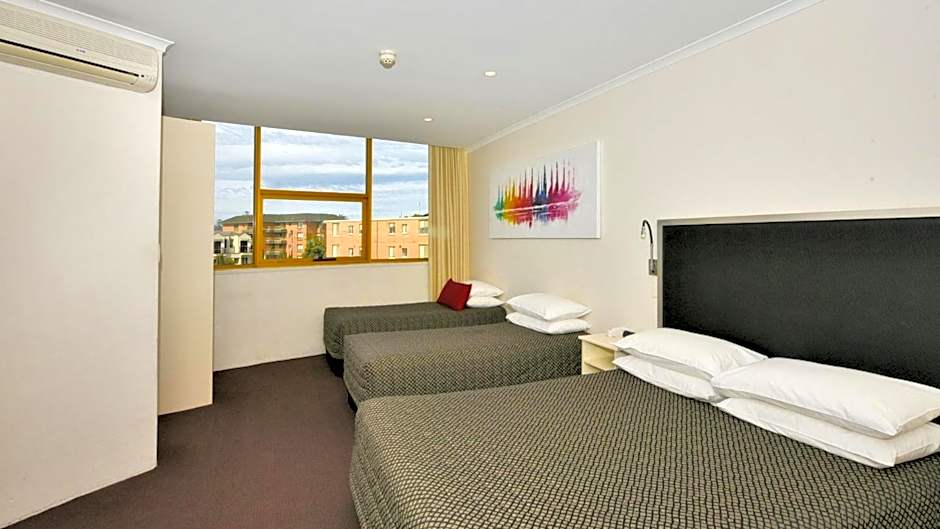 Atlantic Tower Motor Inn