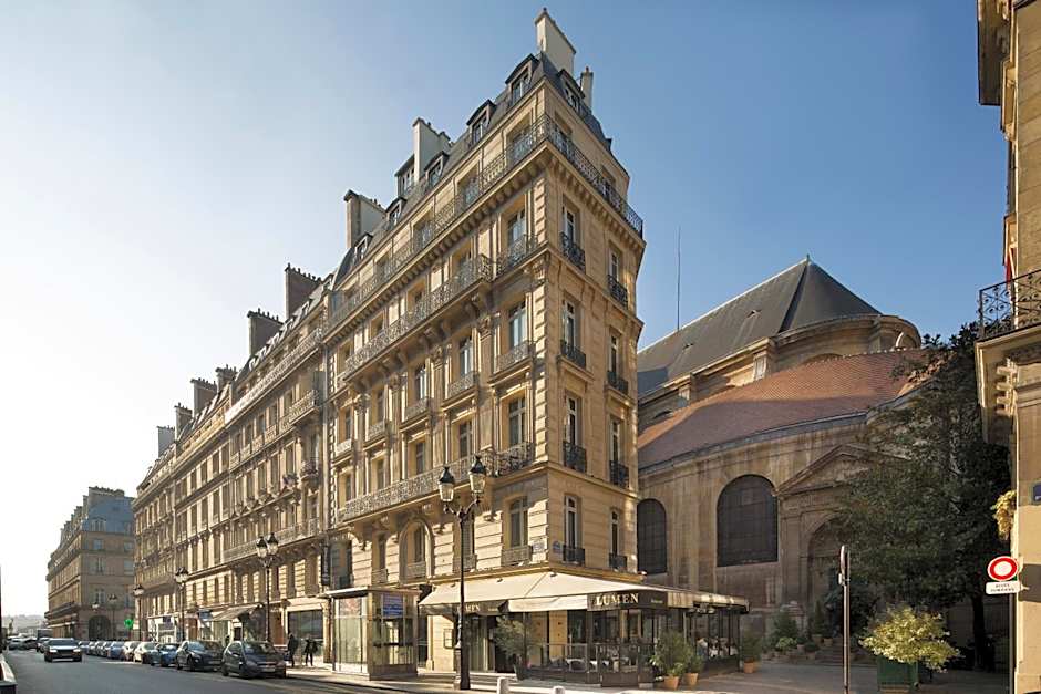 Hotel Lumen Paris Louvre