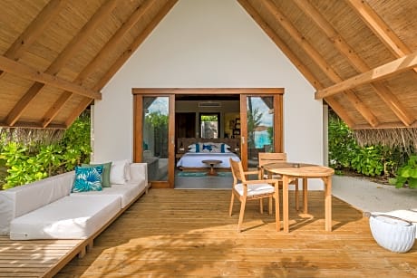 Beach Villa Sunrise (3 adults)