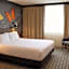 Holiday Inn Salisbury-Stonehenge By IHG