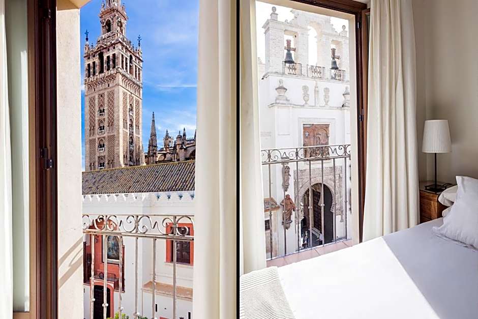 Puerta Catedral Apartments