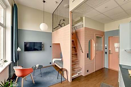 Single Loft