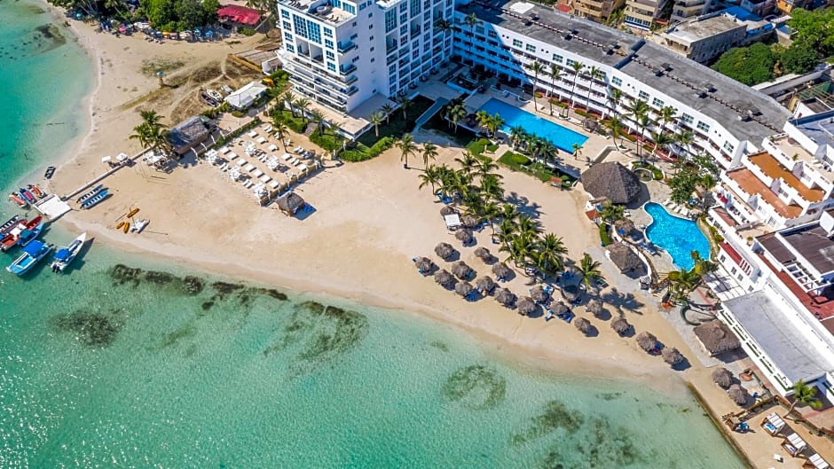 Photo 1 of 28 of Be Live Experience Hamaca Suites