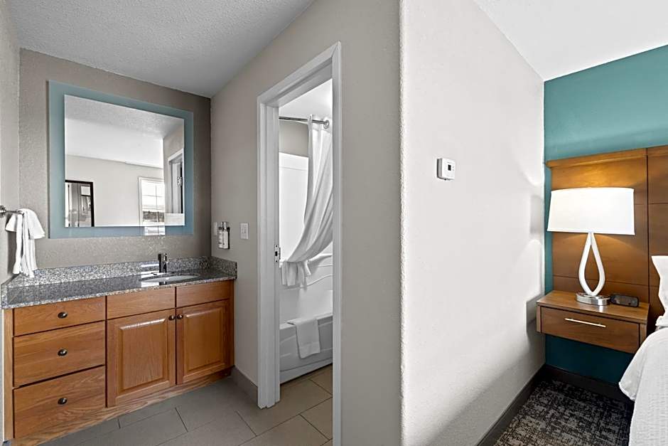 Staybridge Suites - Calgary Airport By IHG