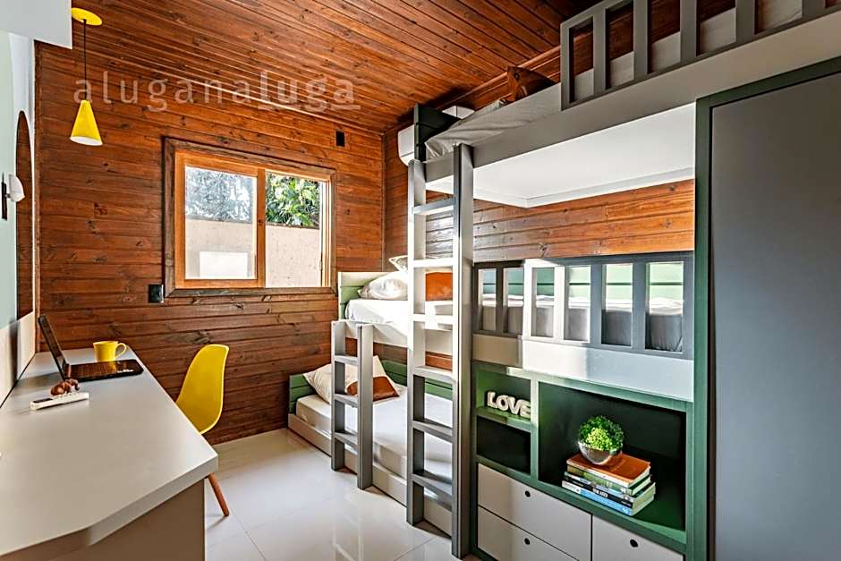 Ogram House - with Jacuzzi 3min to the Beach