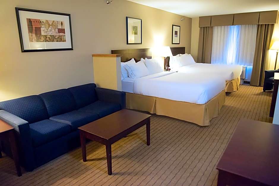 Holiday Inn Express Devils Lake By IHG