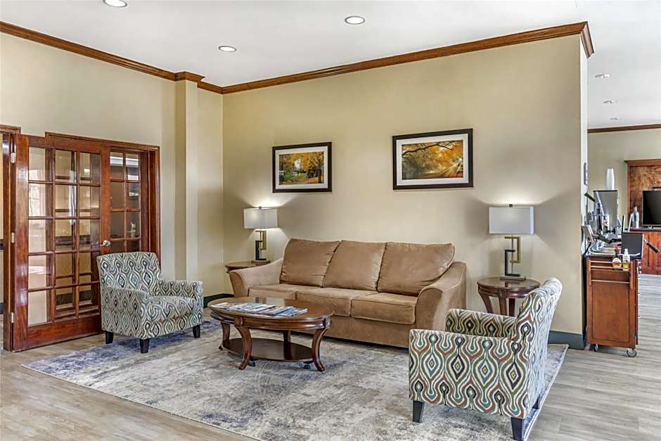 Best Western Mineola Inn