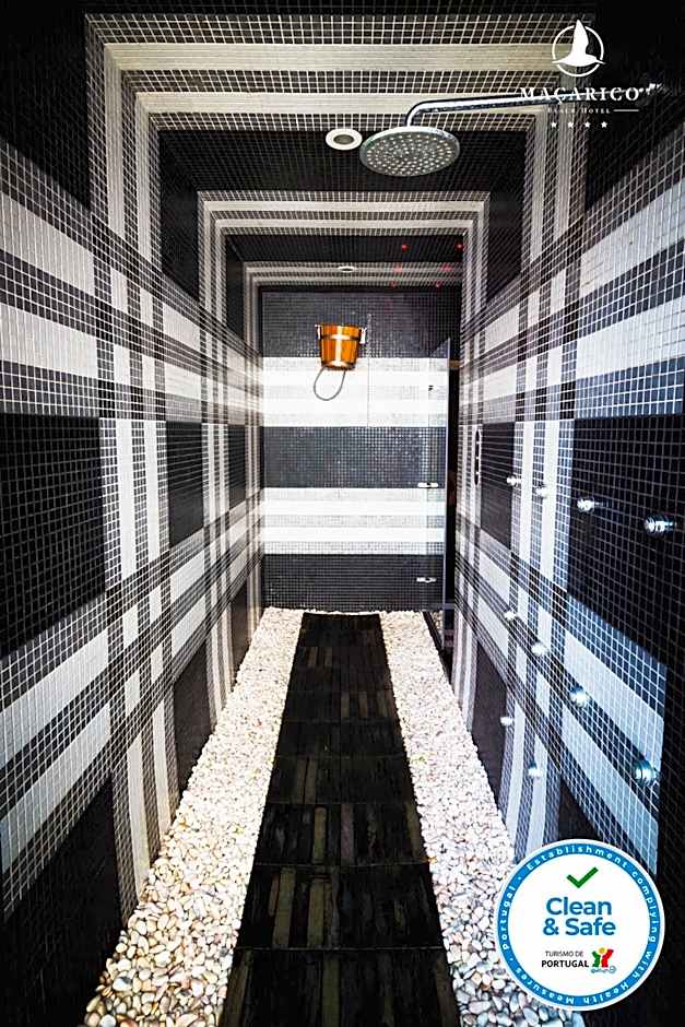 Macarico Beach Hotel