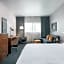 La Quinta Inn & Suites by Wyndham San Luis Obispo Downtown