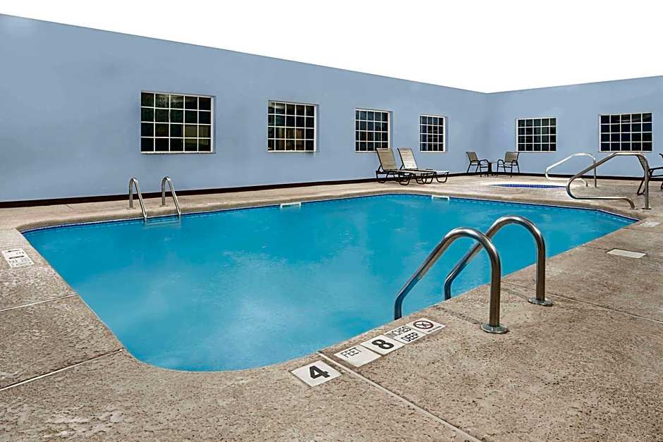 Microtel Inn & Suites By Wyndham Mansfield