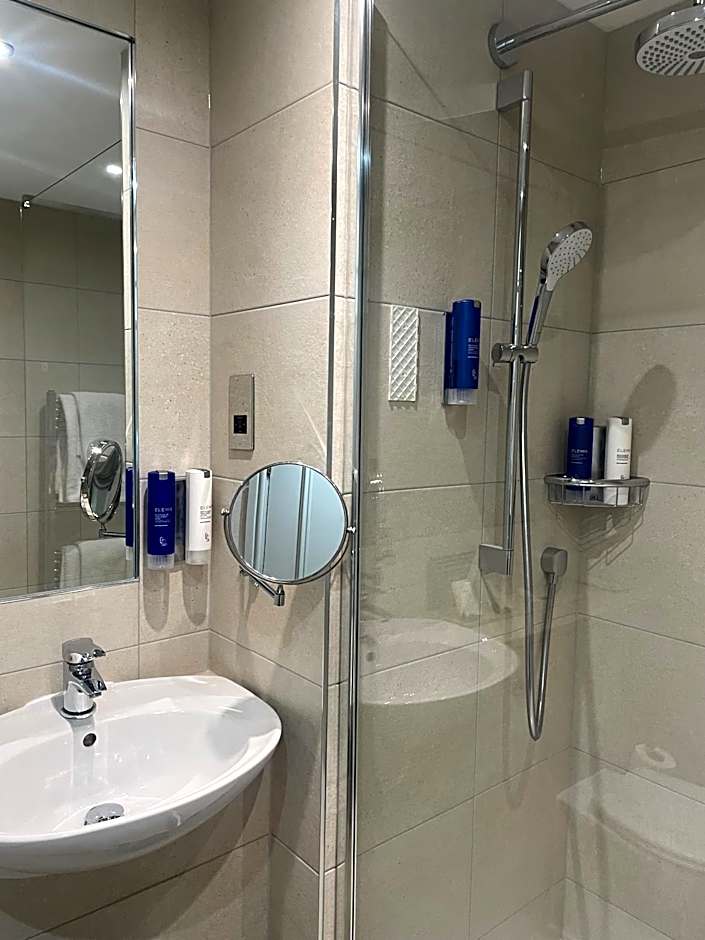 Crowne Plaza East Midlands Airport