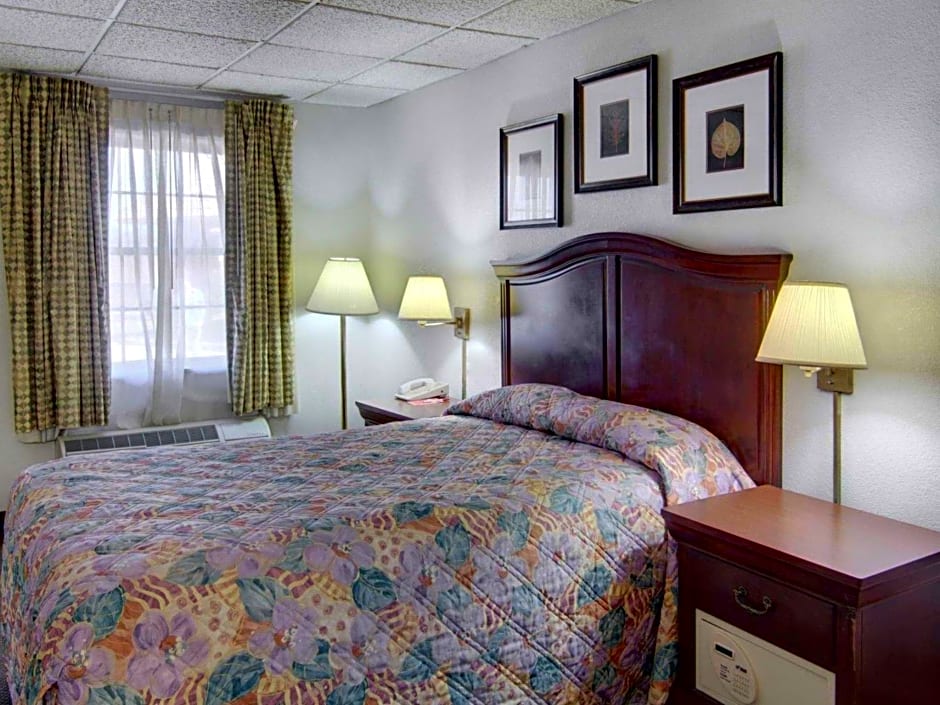 Rodeway Inn Conference Center El Dorado