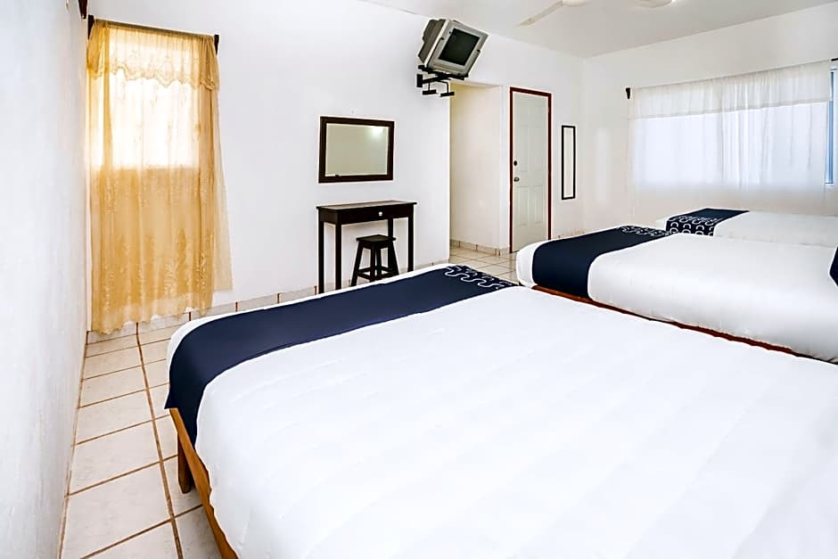 Capital O Oxtankah,chetumal bay