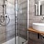 Naples Gateway Rooms