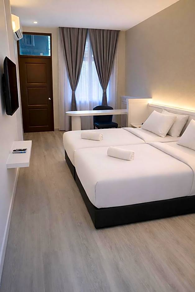 Photo 1 of 3 of Deluxe Suite