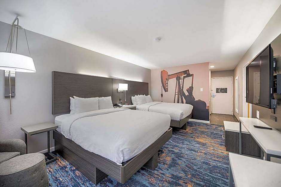 Clarion Pointe Marshall