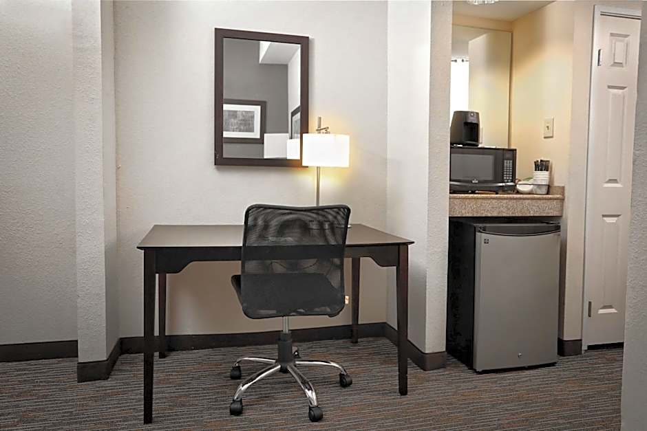 Wingate by Wyndham Savannah/Pooler