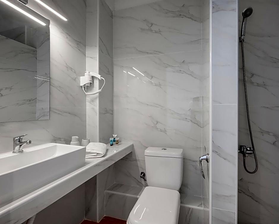 Aiora Suites by Booking Kottas