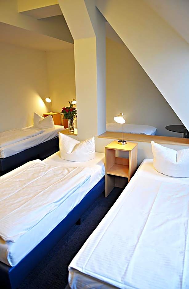 Hotel Transit Loft
