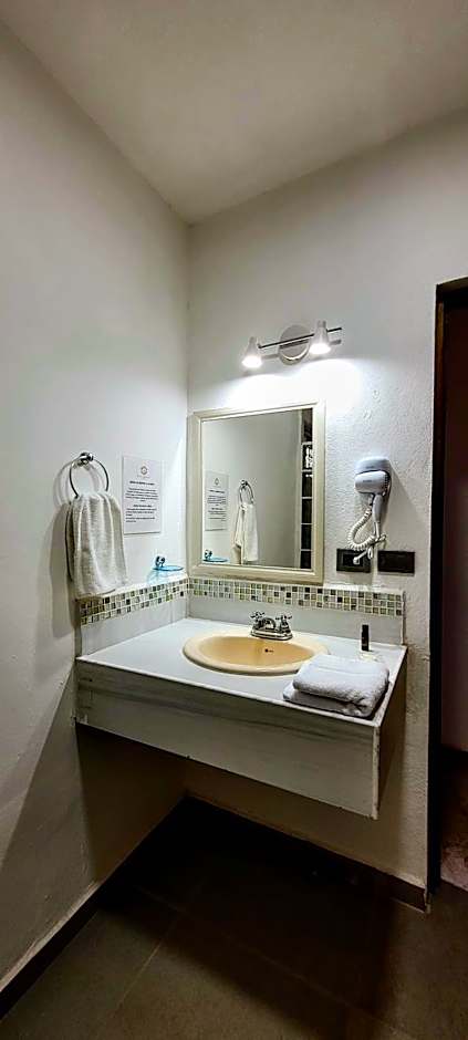 Doña Adelina House