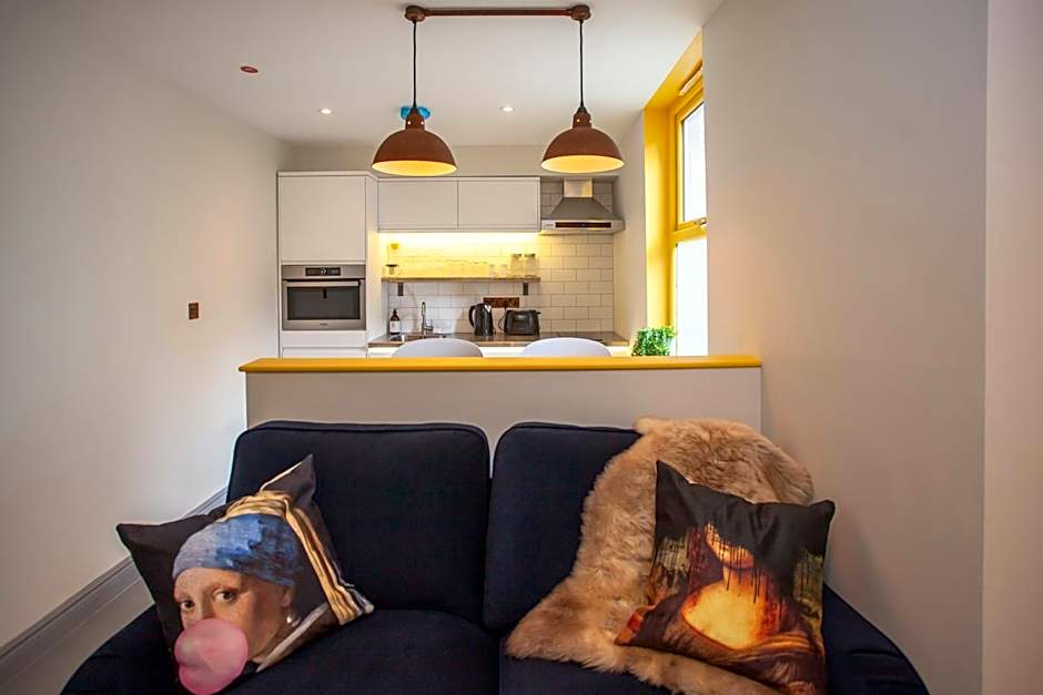 Higgihaus Aparthotel, Clare Street