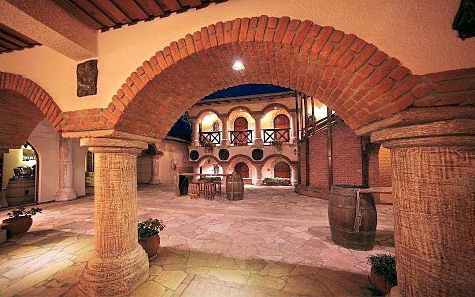 Vinifera Hotel Yedibilgeler Vineyards