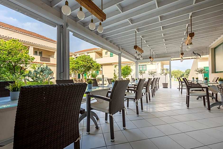 Agrilia Hotel Adults Only