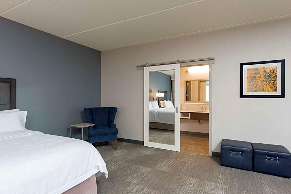 Hampton Inn By Hilton & Suites Grand Rapids Downtown