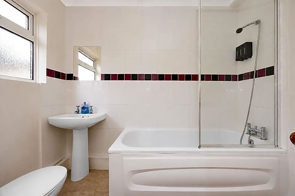 Saji Hotel Ilford