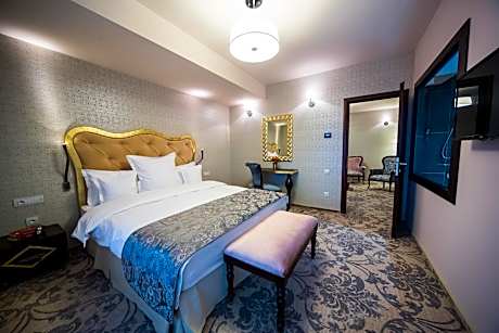 Business Diplomatic Suite 5*