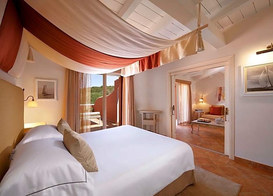 Photo 1 of 7 of Executive Suite