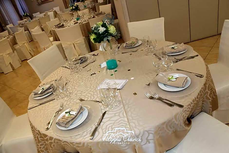 Sammartano Hotels