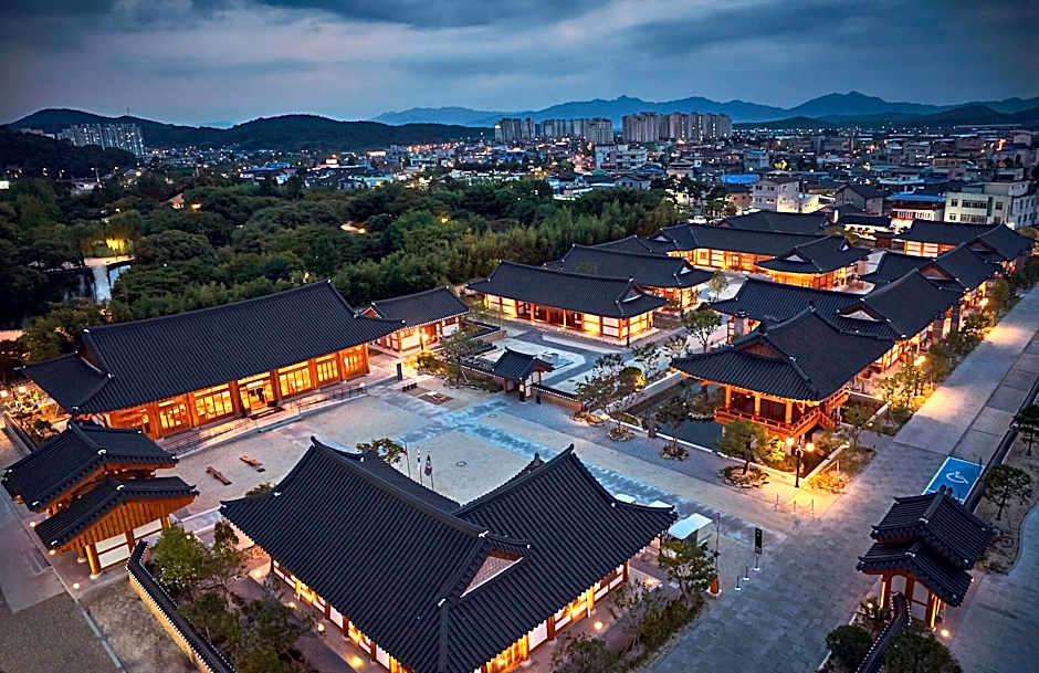 Hanok Hotel Namwonyechon By Kensington